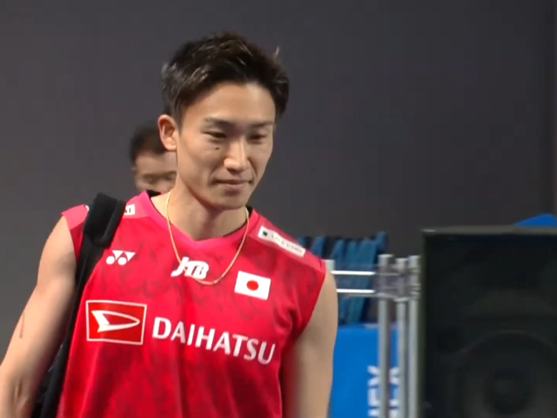 包含泰国羽毛球队血洗马来西亚羽毛球队，桃田贤斗制霸全场的词条