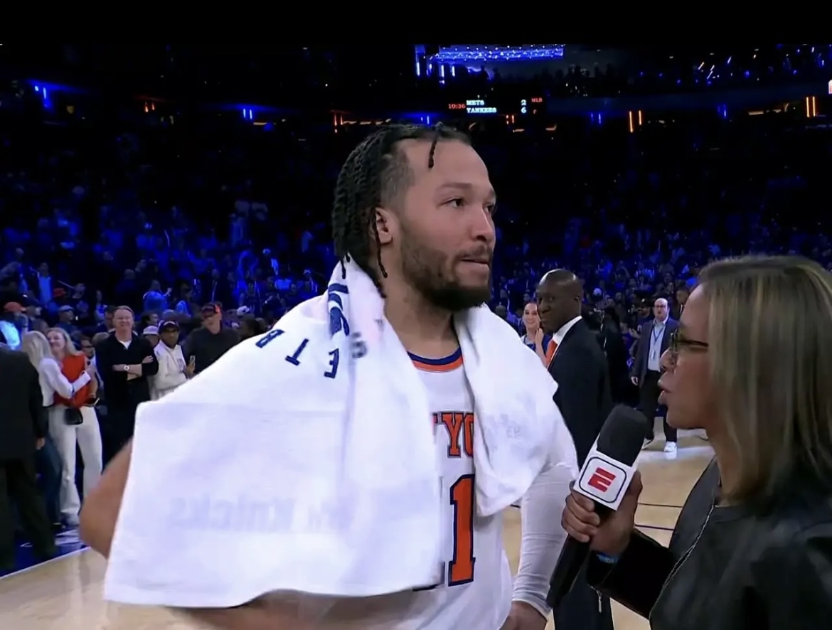 凯尔特人绝地反击德国男篮，福克斯完成帽子戏法