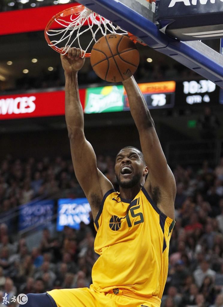 雄鹿B队碾压菲律宾男篮，费沃斯送出助攻的简单介绍