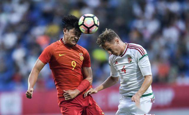 LPL赛事观看-PSG轻取Excel，Bwipo一己之力扛起全队