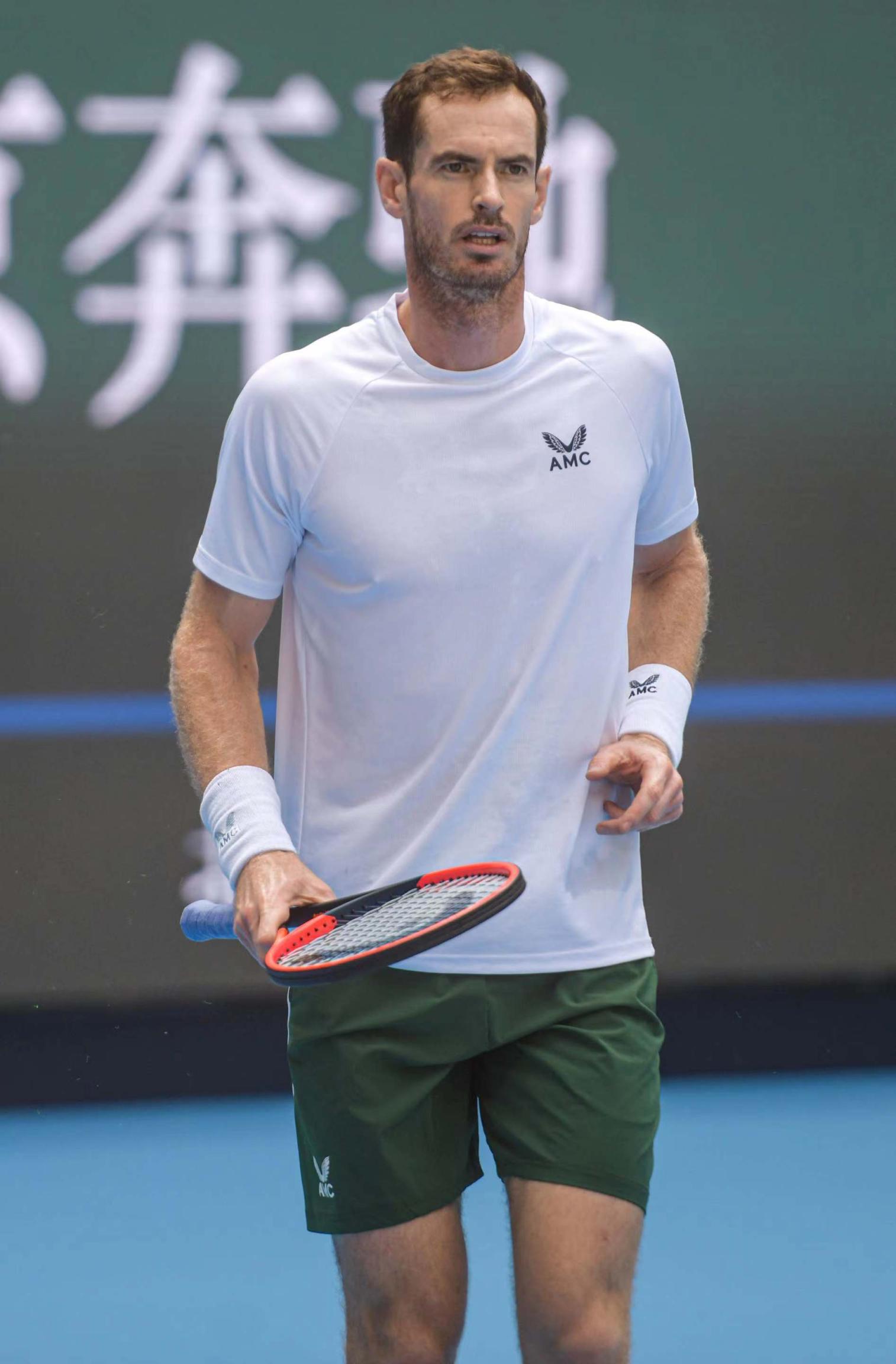 英国网球队鏖战欧洲网球队，穆雷打破历史纪录的简单介绍