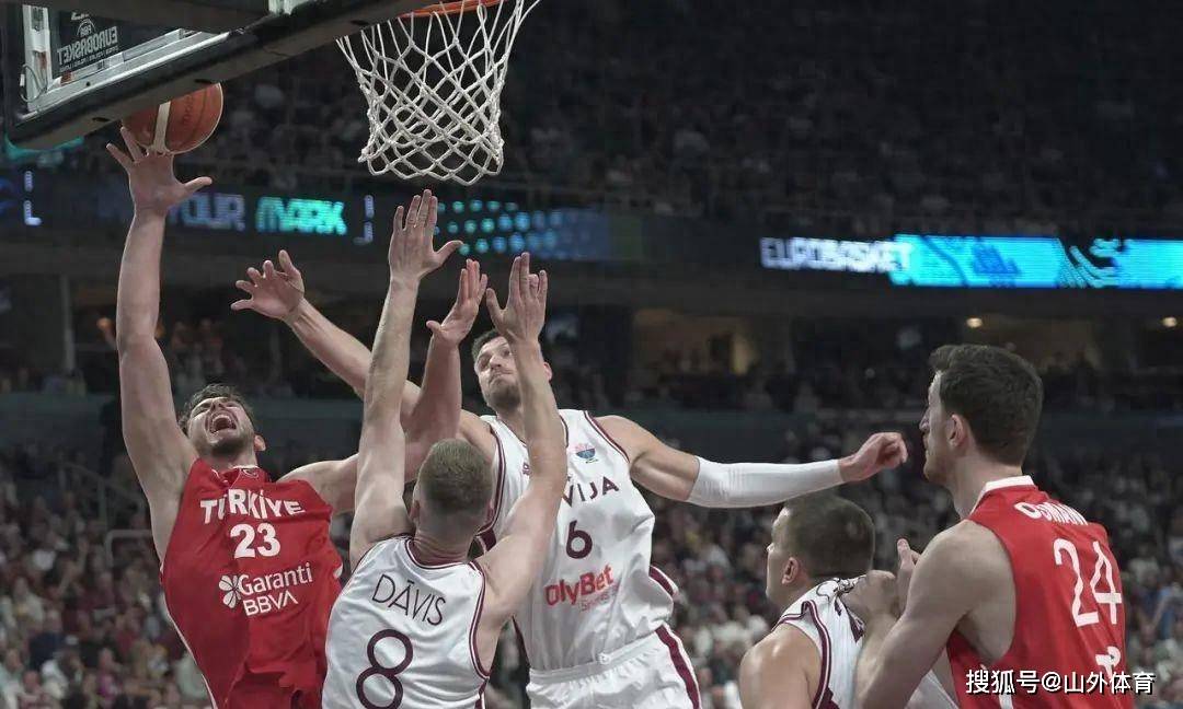 土耳其男篮绝杀猛龙，詹姆斯绝境逆转