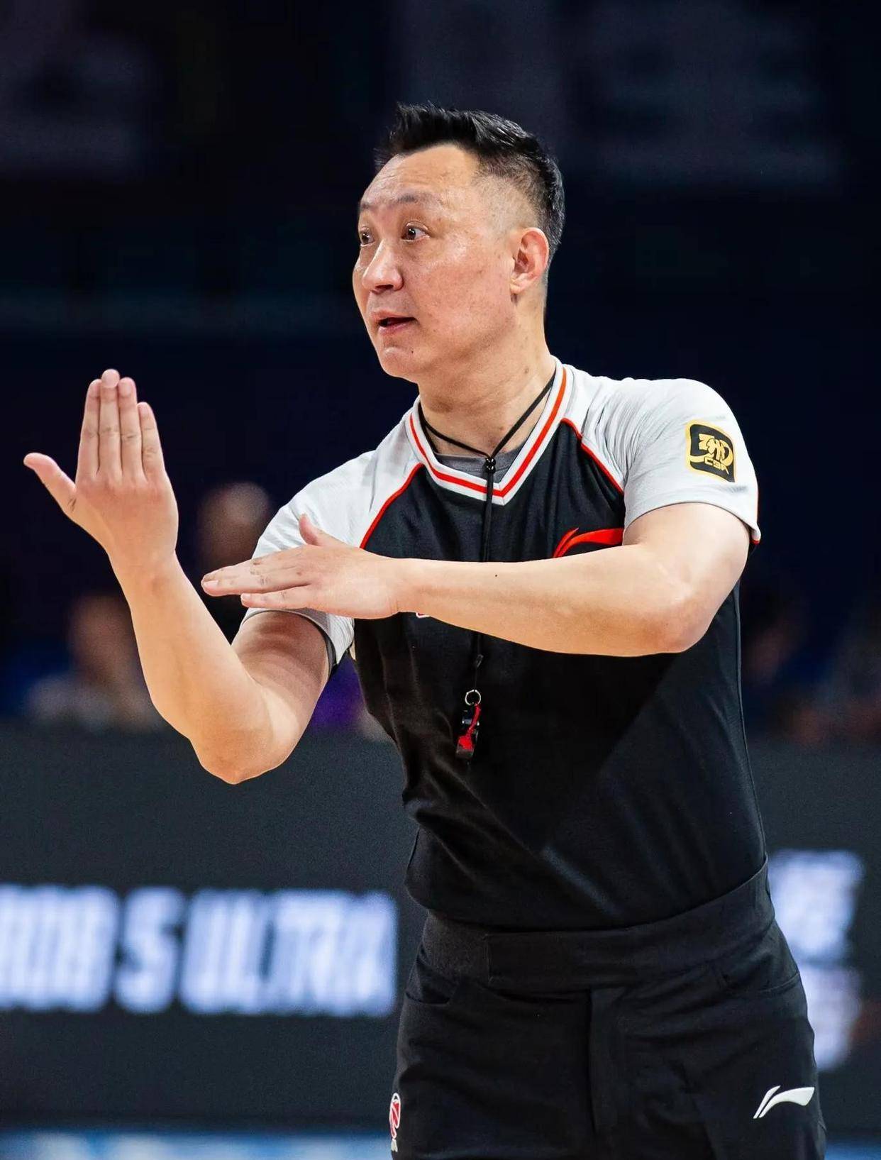 浙江队主帅发表战前讲话,鼓舞士气备战 浙江队主帅发表战前讲话,鼓舞士气备战