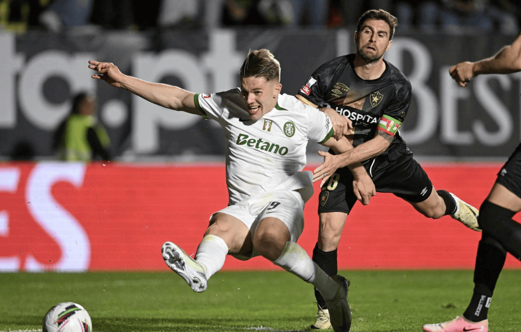 LOL英雄联盟投注平台-阿森纳前锋连续进球，锋线表现亮眼的简单介绍