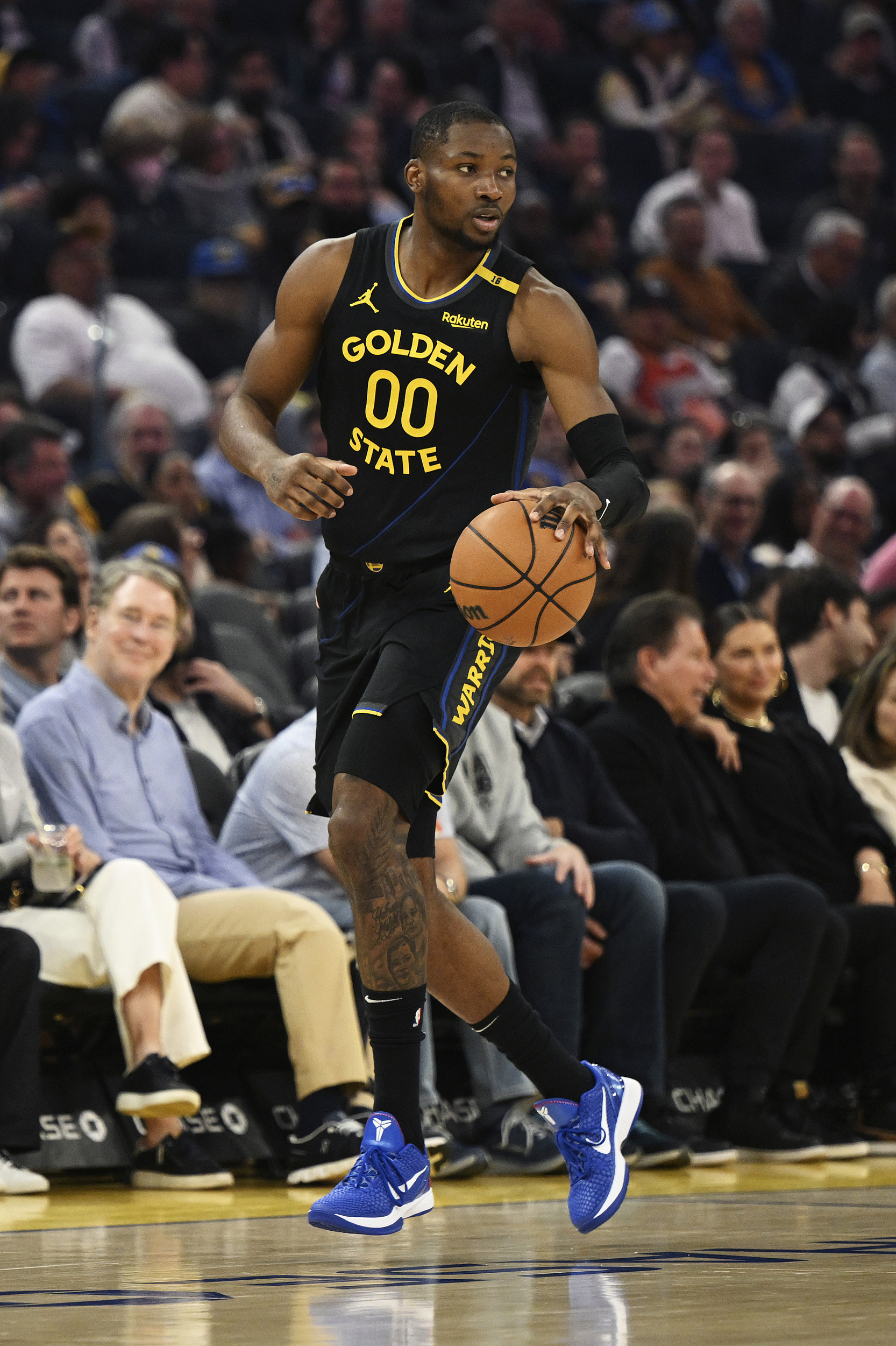 关于勇士主场告负,近期表现不佳的信息 关于勇士主场告负,近期表现不佳的信息