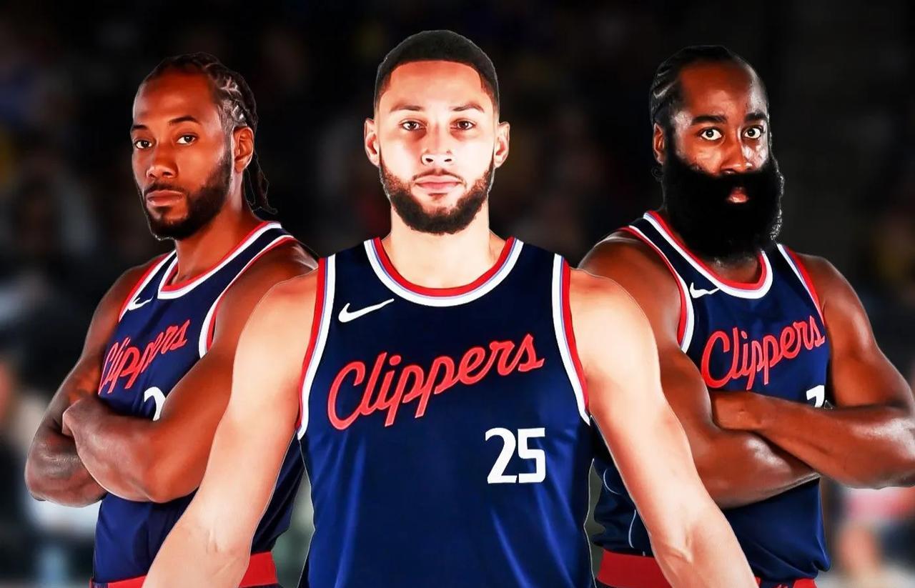 雷霆队球员合作愈发默契，全队士气高昂