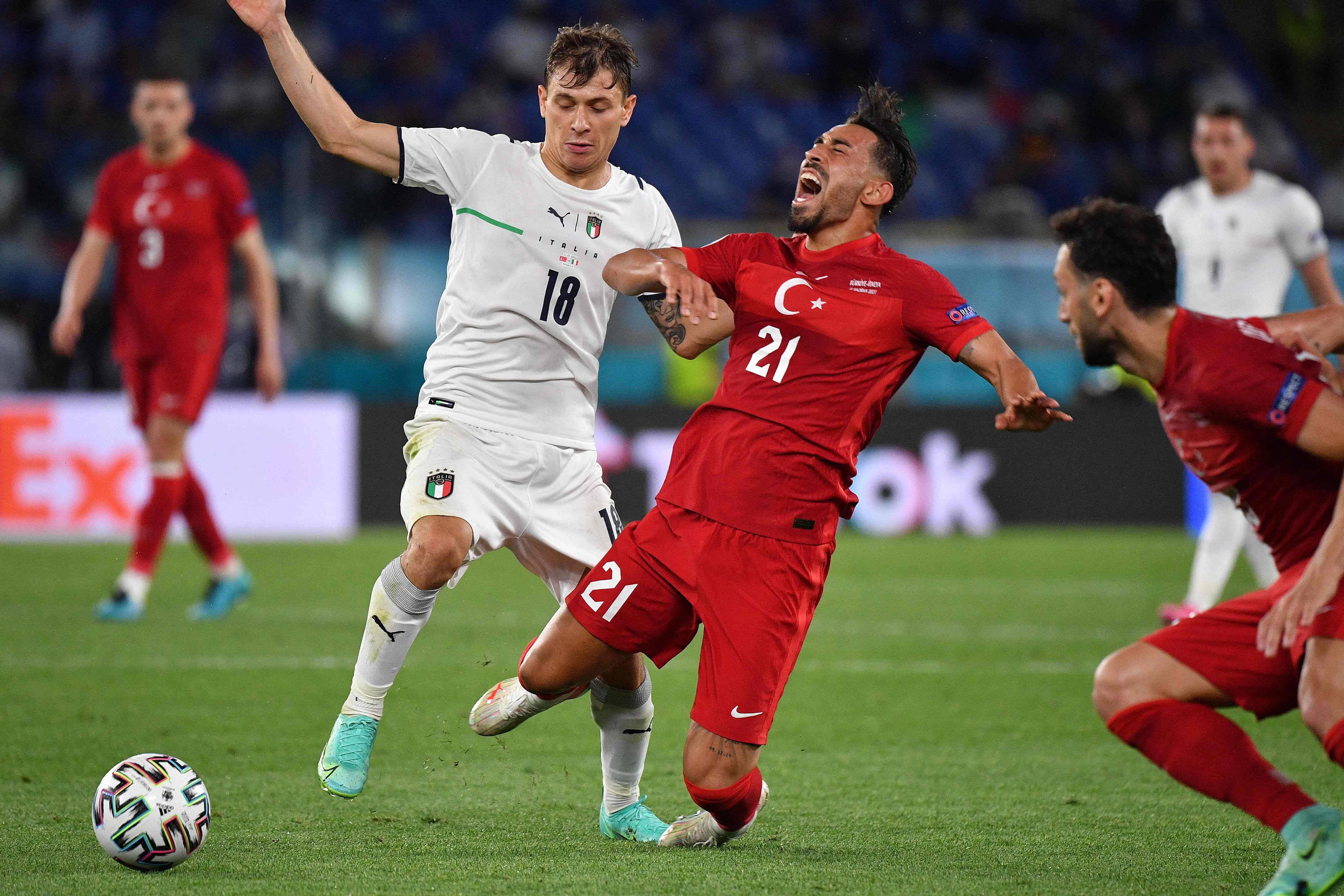 LOL直播入口-土耳其硬战晋级，锁定欧洲杯半决赛席位的简单介绍