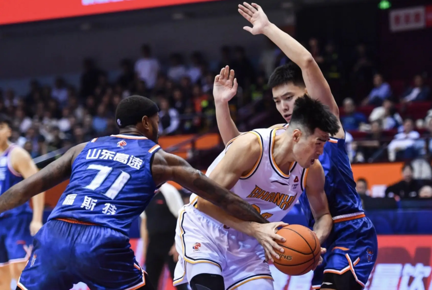 lol竞猜-山东队完胜公牛，布伦森点燃赛场的简单介绍